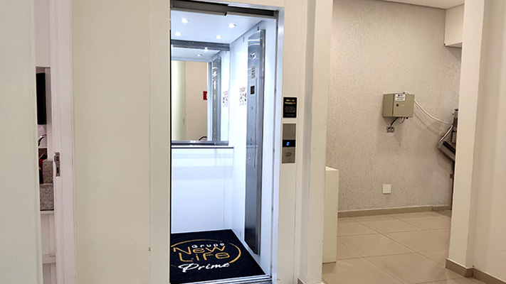 clinica francozo_elevador